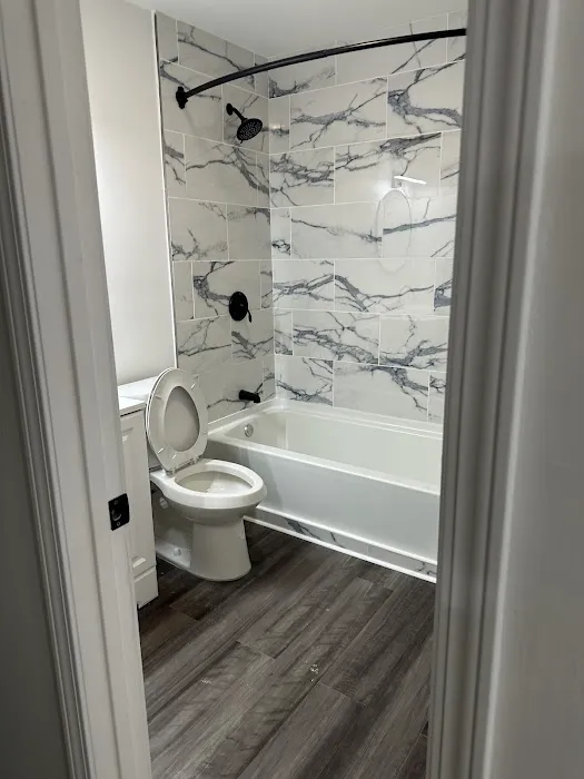 A & J Roofing and Siding Picture 3