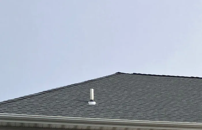 Oaks Roofing and Siding Picture 5