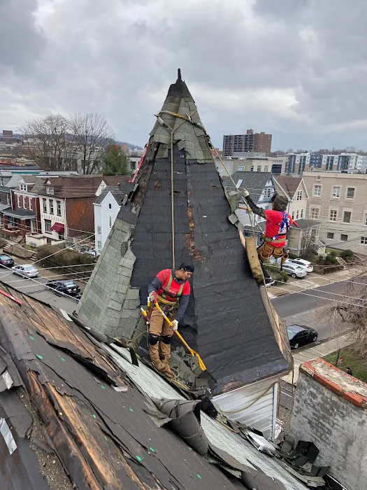 Youngstown Roofer Picture 2