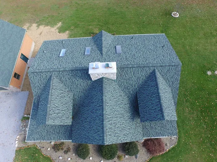 Youngstown Roofer Picture 1