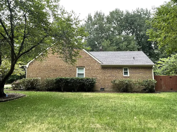 Northeast Roofing & Siding Llc Picture 3