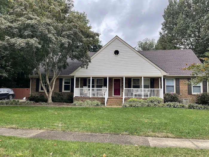 Northeast Roofing & Siding Llc Picture 1