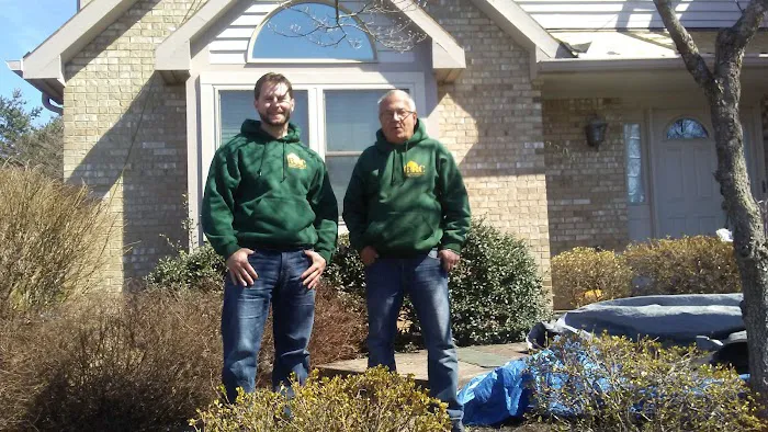 Bob Romea Roofing Picture 1