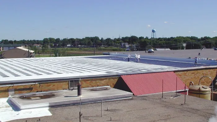 AM PRO COMMERCIAL ROOFING Picture 1