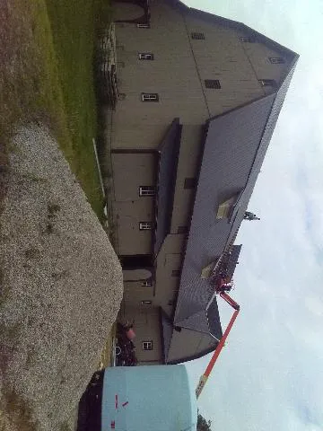 AM PRO COMMERCIAL ROOFING Picture 10