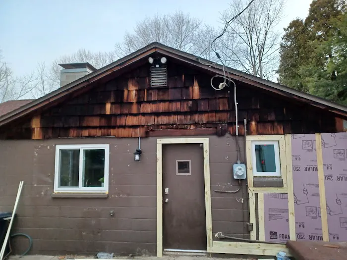 Detweiler Roofing and Decking Picture 5