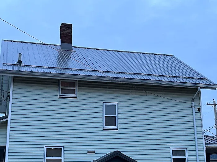 JNH Builders LLC Picture 1