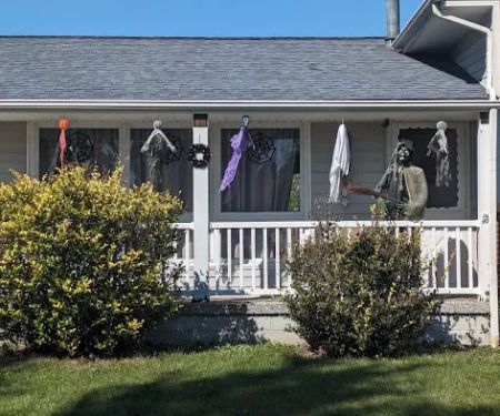 C. Roberts Roofing & Construction