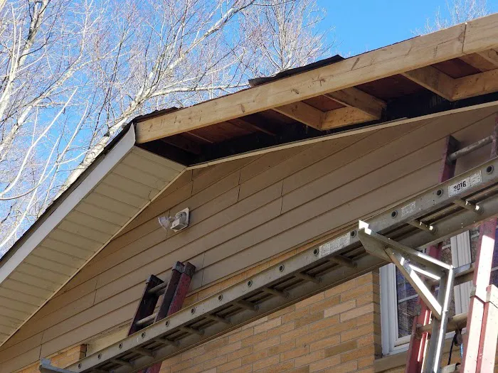 C. Roberts Roofing & Construction Picture 3