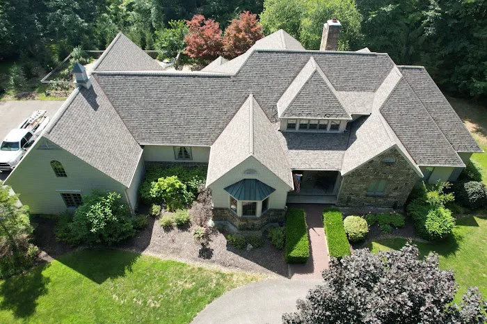 MK Roofing & Construction Picture 8