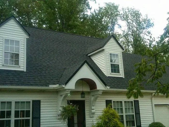 Committee Roofing & Remodeling Picture 10