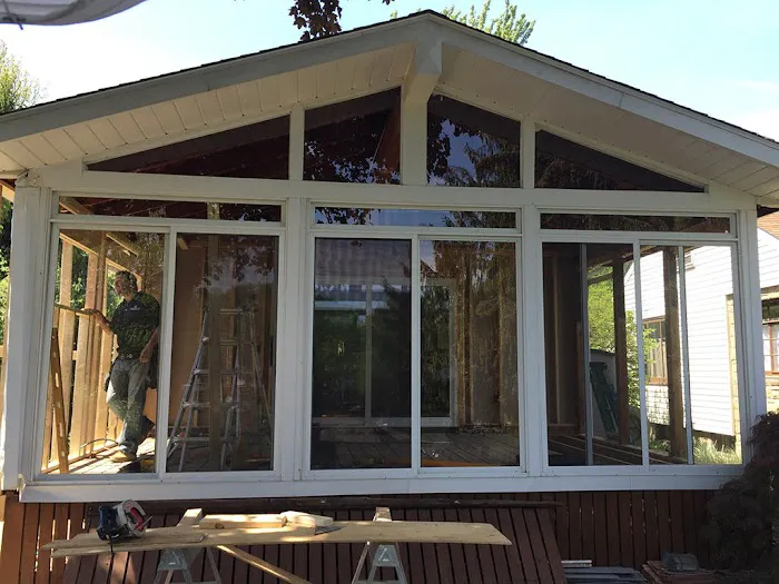 Henderson Roofing & Construction Picture 4