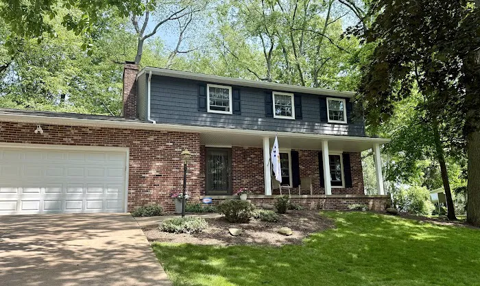 Henderson Roofing & Construction Picture 5