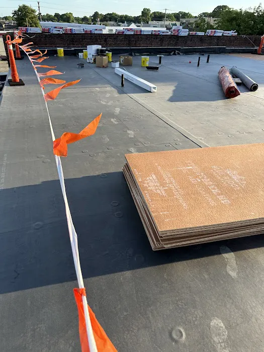 Matthew Roofing and Siding LLC Picture 1