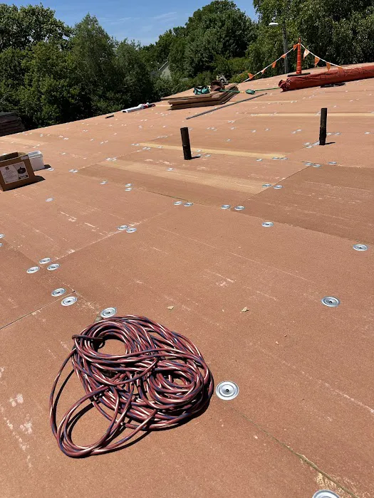 Matthew Roofing and Siding LLC Picture 6