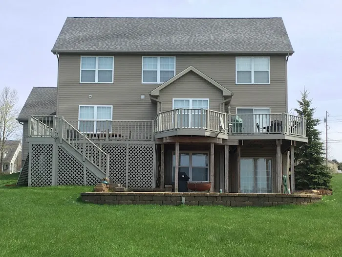 4 Seasons Construction & Roofing Picture 9