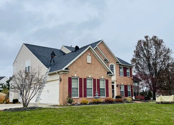 Super Roofing 502 LLC Picture 1