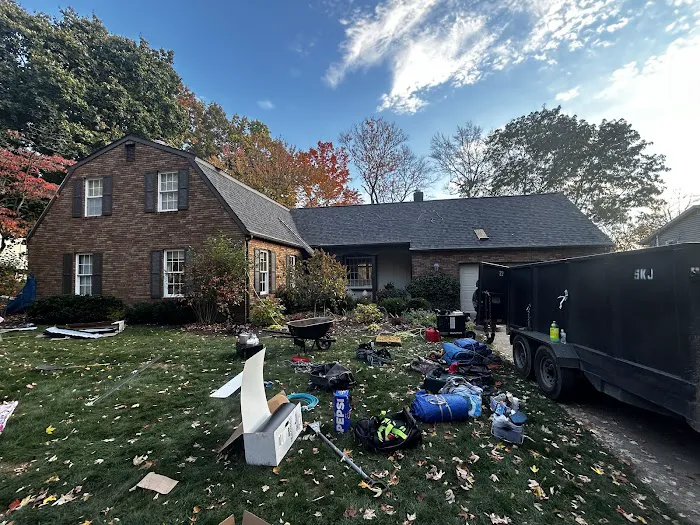 Crest Roofing Services, Inc. Picture 3