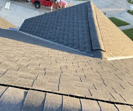 Lorenzo's Roofing & Construction LLC