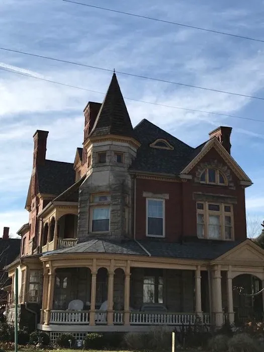 Paris Roofing , LLC Picture 1