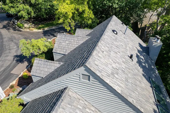 Hometown Roofing and Construction Picture 1