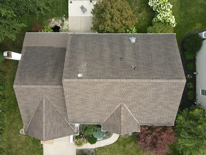 Hometown Roofing and Construction Picture 6