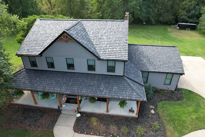 Hometown Roofing and Construction Picture 5