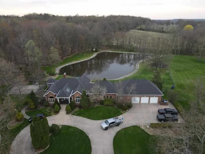 Hometown Roofing and Construction Picture 10