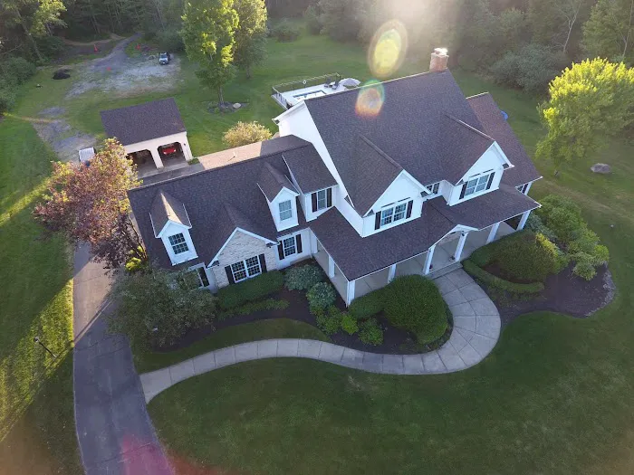 KC Roofing, LLC Picture 2