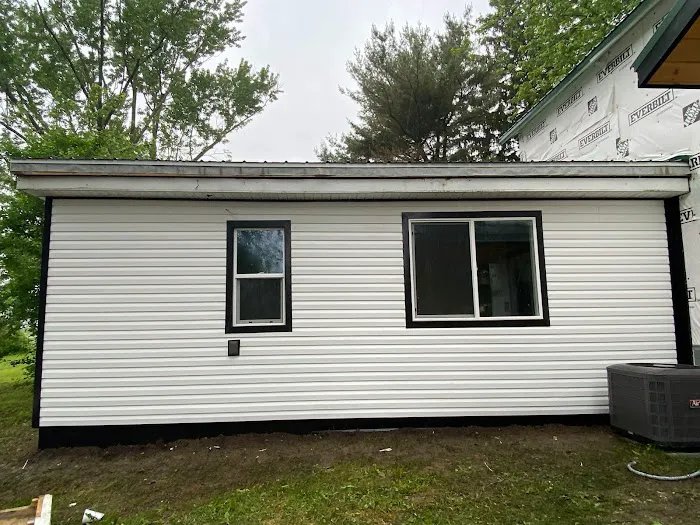 L & J ROOFING Picture 4