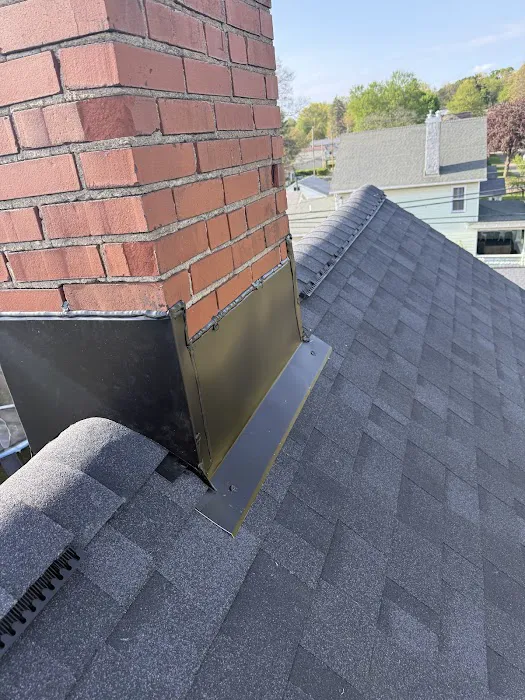 L & J ROOFING Picture 8