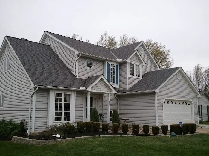 MacGregor Roofing and Construction Picture 1