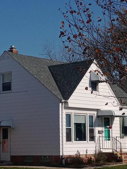 MacGregor Roofing and Construction Picture 3