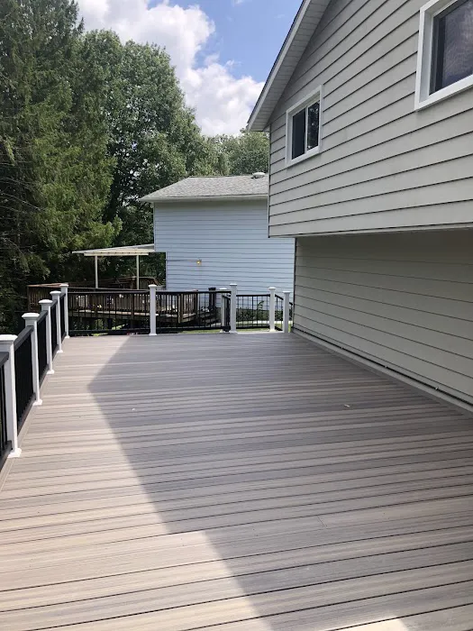 The Captain Picture 5