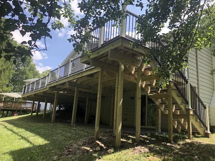 The Captain Picture 6