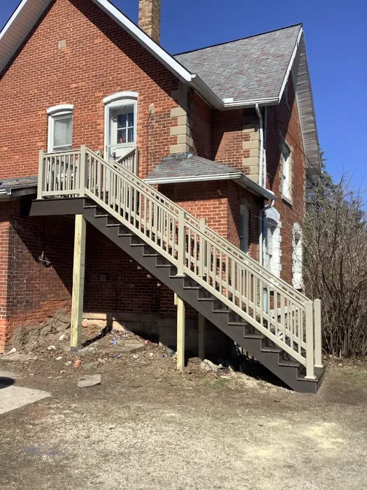 1st Class Roofing & Exteriors Picture 1