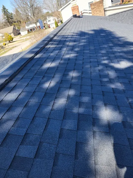 1st Class Roofing & Exteriors Picture 3