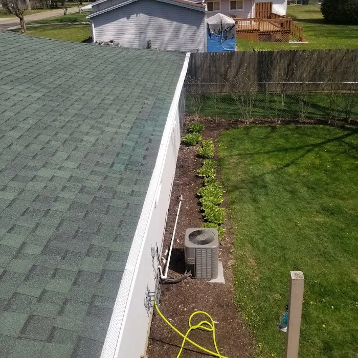 TK Roofing & Gutters Picture 10