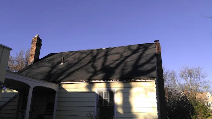 Shiloh Roofing and Gutters Picture 4