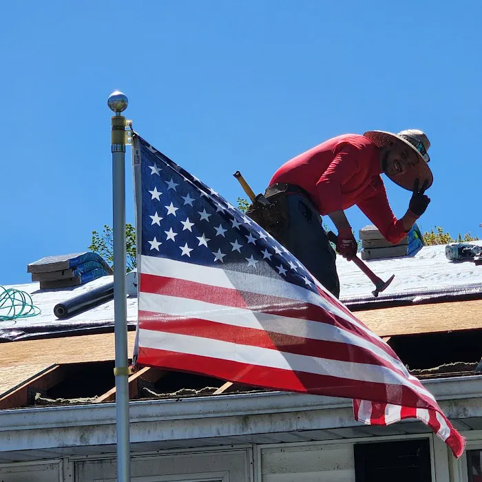 Right Hand Man Picture 7