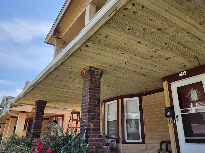 Right Hand Man Picture 10