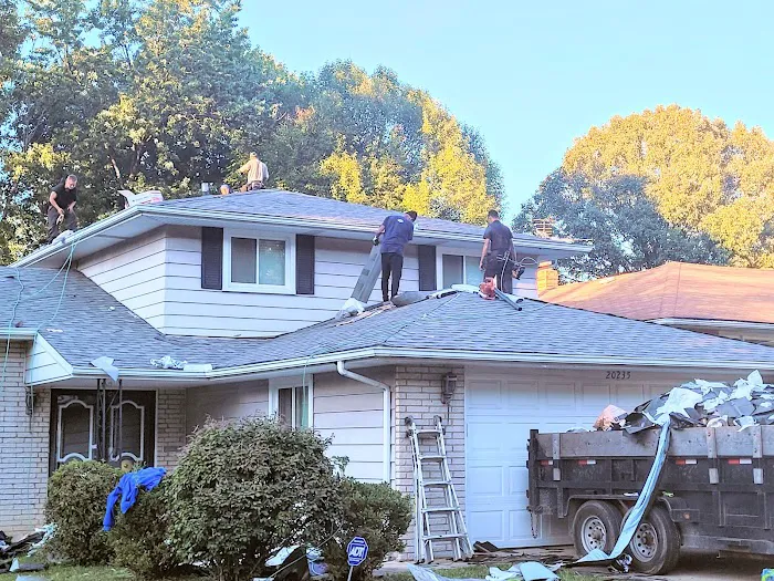 YICN Roofing (aka Your Insurance Claims Network) Picture 2