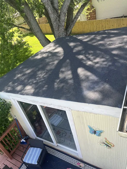 M. R. Plank Roofing Picture 2