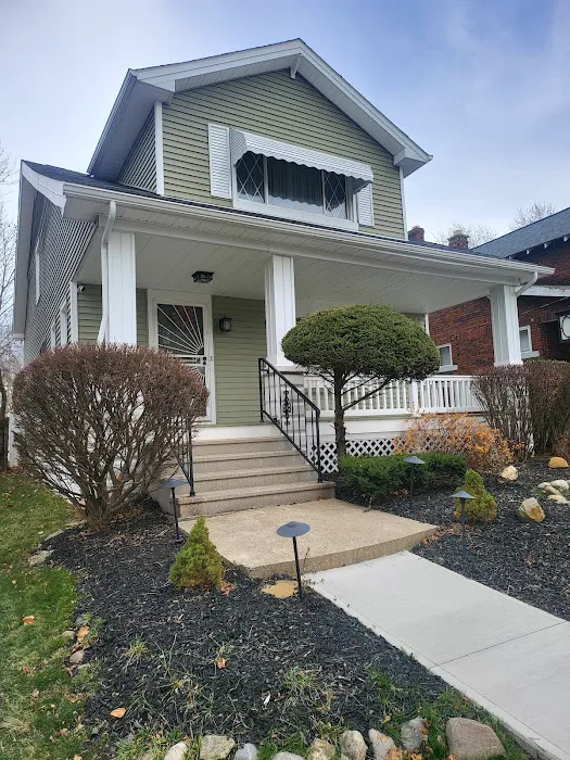 Home Exteriors Picture 4