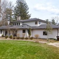 Miller Roofing & Exteriors ico