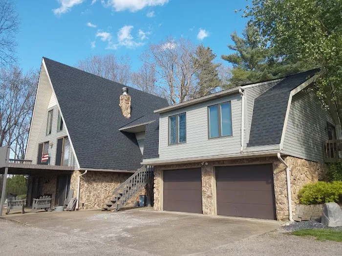 Miller Roofing & Exteriors Picture 3