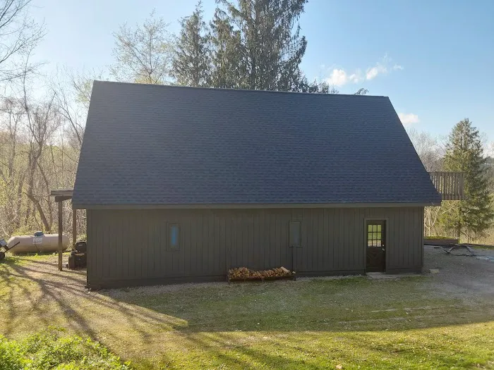 Miller Roofing & Exteriors Picture 5