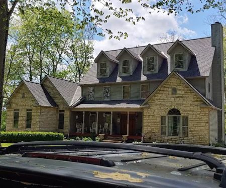 Creekside Roofing and Decks