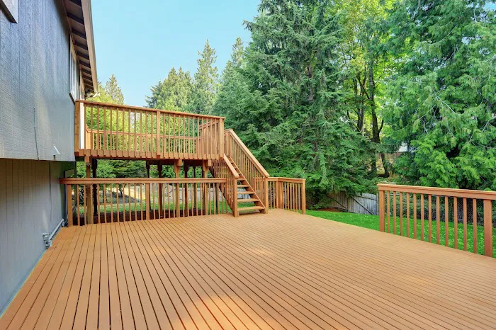Creekside Roofing and Decks Picture 2