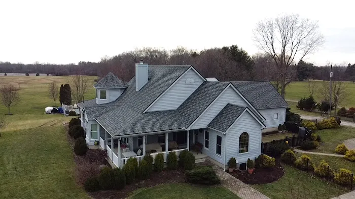 Creekside Roofing and Decks Picture 10